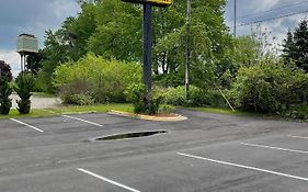 Super Inn By Oyo Lansing Mi